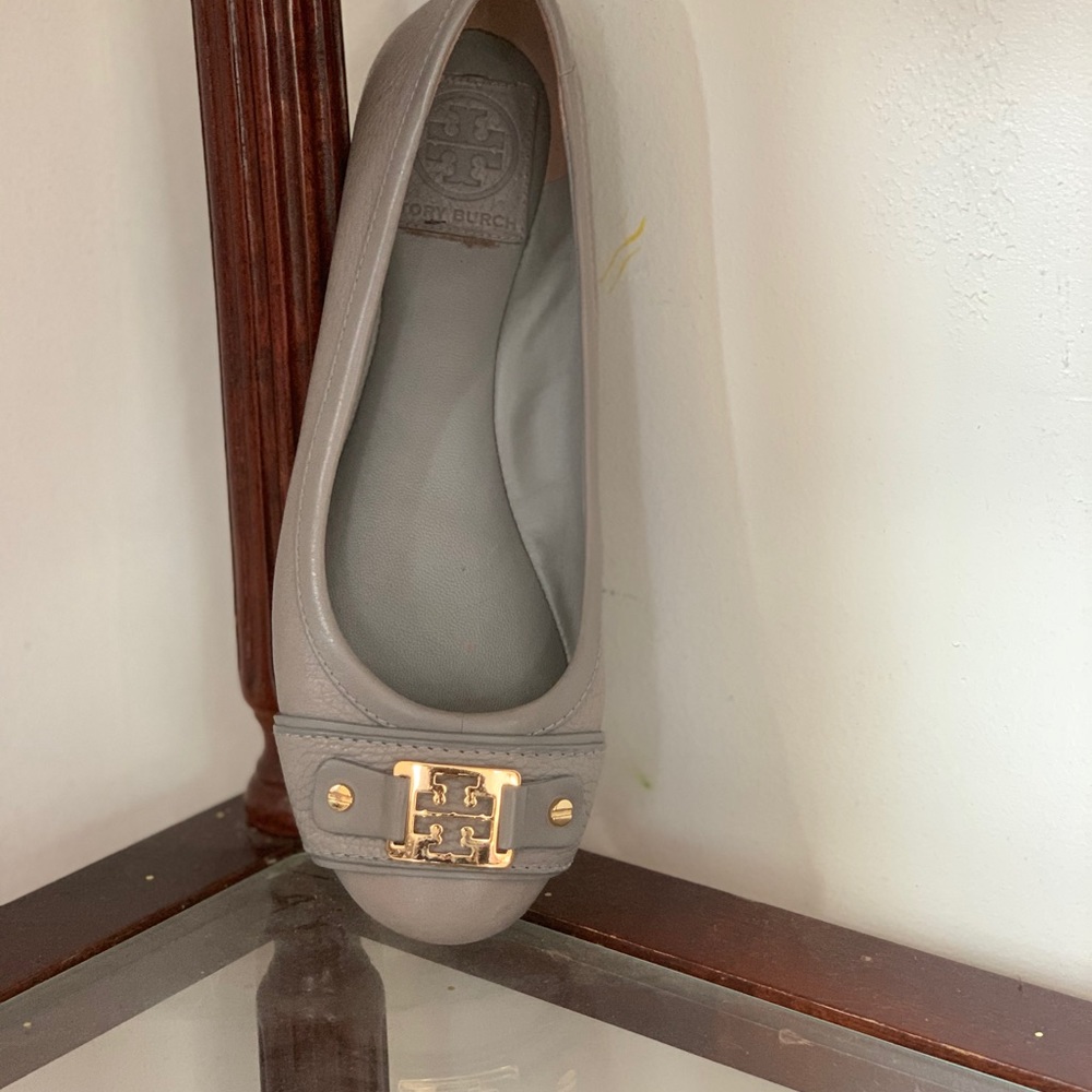 Grey Tory Burch Flats